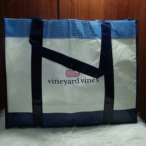 Vineyard Vines shopping bag